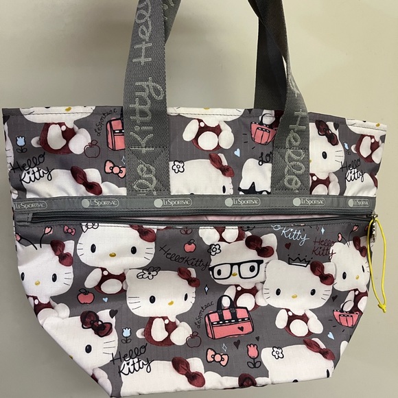 NWOT: LeSportsac 45th Anniversary Hello Kitty Small Elle Tote - Picture 1 of 3
